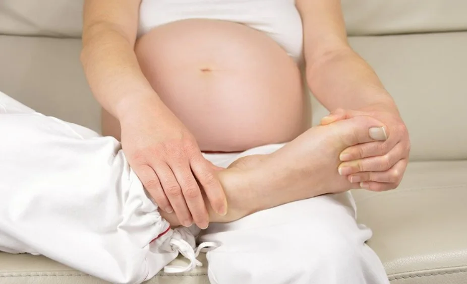 Phù chân do mang thai