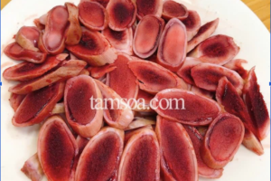 Người mất ngủ có nên dùng nhung hươu? Phân tích từ Đông y, nghiên cứu khoa học và lời khuyên chuyên gia giúp bạn hiểu đúng trước khi sử dụng.